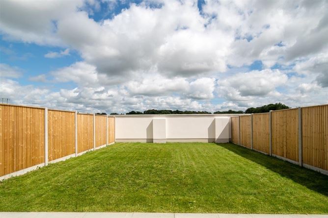 23 The Drive, Stonehaven, Naas, Co. Kildare