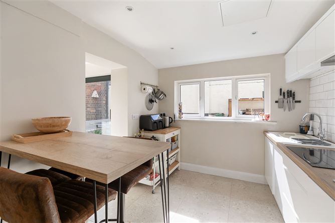 10 St Brocs Cottages , Donnybrook,   Dublin 4