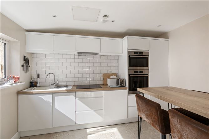 10 St Brocs Cottages , Donnybrook,   Dublin 4