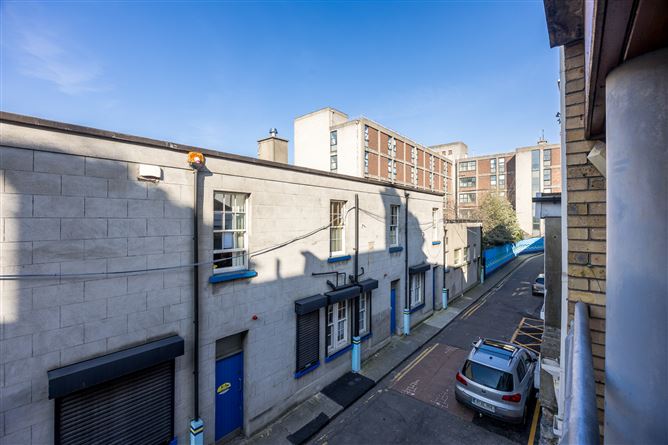 19 Belvedere Square, Mountjoy Square, Dublin 1