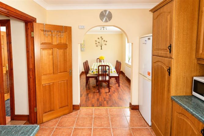 Roshin Lodge, Burtonport, Co. Donegal