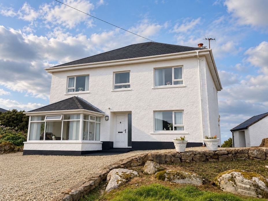 Photo 1 of 21 — Roshin Lodge, Burtonport, Co. Donegal