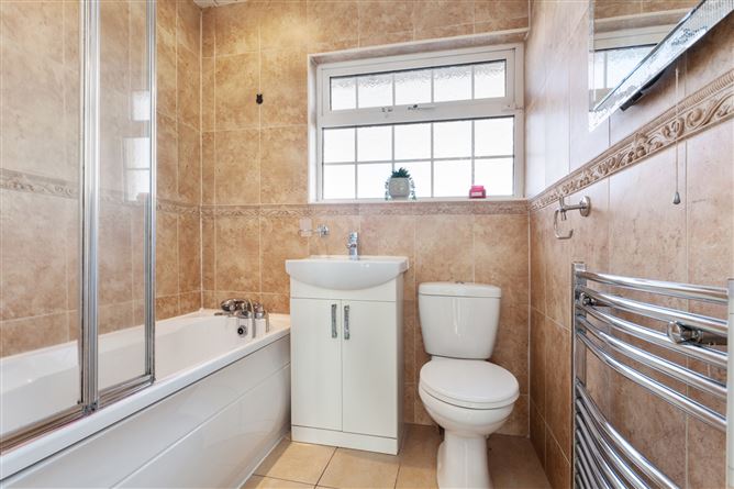 22 Coolrua Drive, Beaumont, Dublin 9