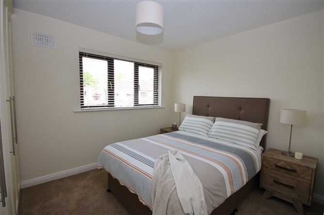 8 Ballyowen Grove, Lucan, Co. Dublin