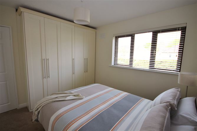 8 Ballyowen Grove, Lucan, Co. Dublin