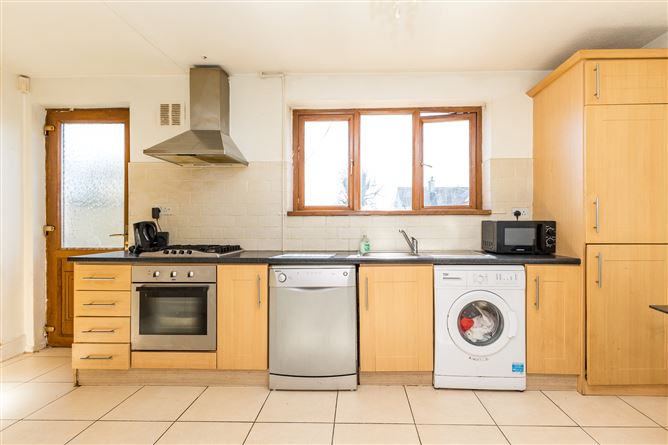 142 GLENCAR COURT, Ballybrack, County Dublin