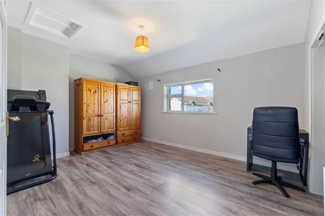 99 New Street, Ballinrobe, County Mayo