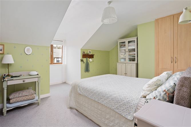 18 Liffey Mill Avenue, Athgarvan, Kildare