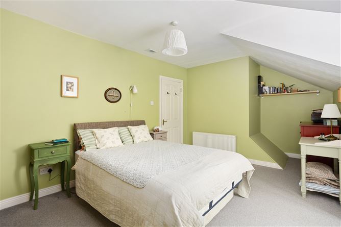 18 Liffey Mill Avenue, Athgarvan, Kildare