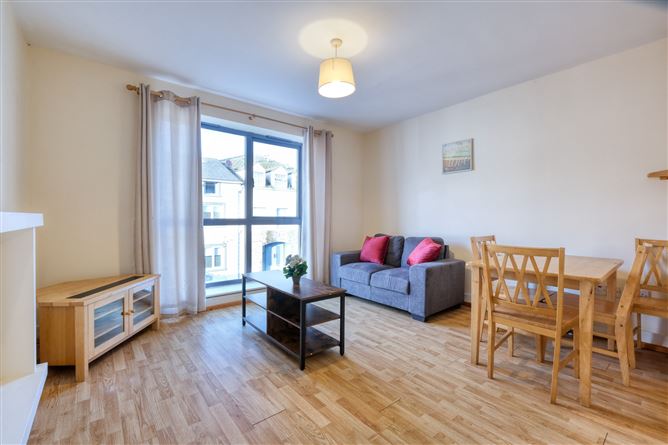 27 Sandy Lane, Richmond Street, Longford