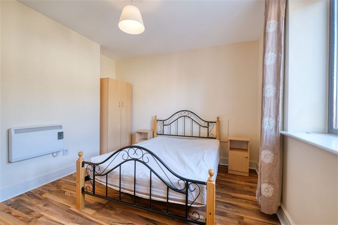 27 Sandy Lane, Richmond Street, Longford