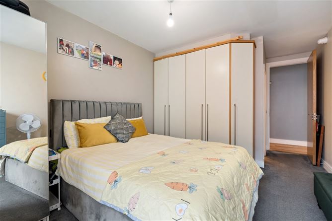 15 Levmoss Hall, Leopardstown, Dublin 18