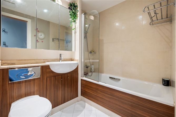 15 Levmoss Hall, Leopardstown, Dublin 18