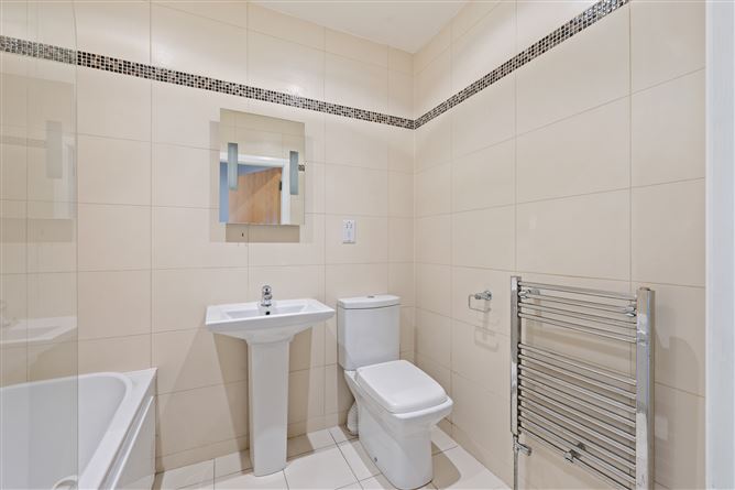Photo 16 of 23 — Apartment 1 The Seasons, Carrigaline, Cork