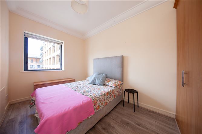 https://photos-a.propertyimages.ie/media/5/0/7/5006705/38f88cbd-e284-48fb-8013-68f6790c1d5f_l.jpg