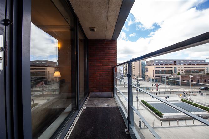 https://photos-a.propertyimages.ie/media/5/0/7/5006705/38f88cbd-e284-48fb-8013-68f6790c1d5f_l.jpg
