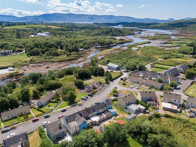 Photo 10 of 31 — Sean Nós, 2 Old Seaview Cottages, Sneem, Co. Kerry