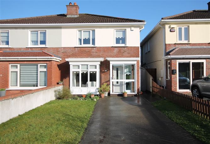 30 Woodstown Heath, Knocklyon, Dublin 16