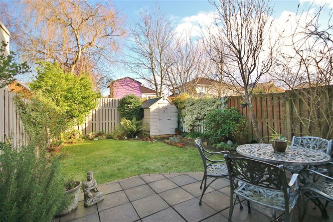 30 Woodstown Heath, Knocklyon, Dublin 16
