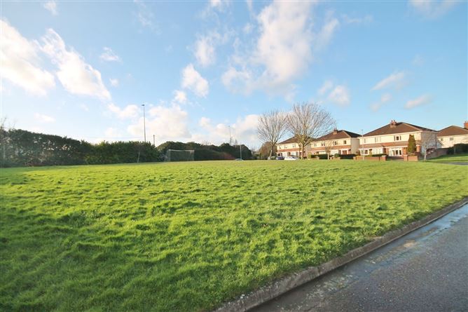 30 Woodstown Heath, Knocklyon, Dublin 16