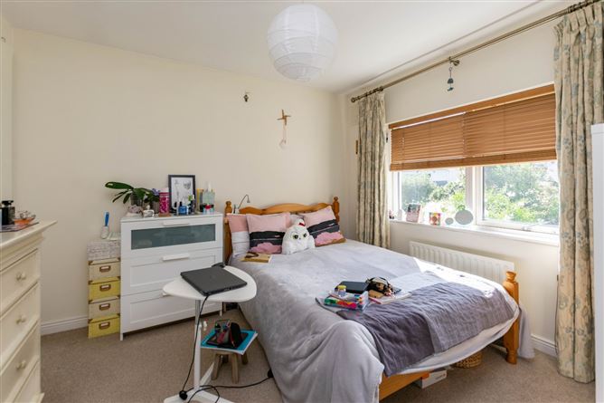 12 Orby Close, Leopardstown, Dublin 18