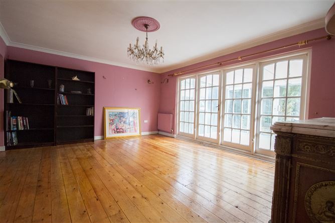 29 Dundela Park, Sandycove, County Dublin