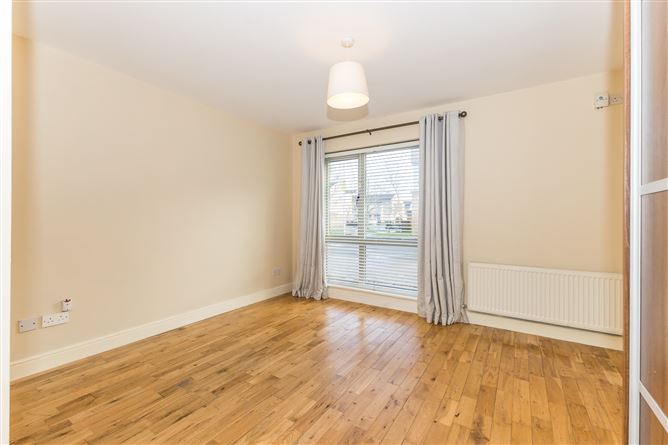 1 Waterside Grove, Malahide,   County Dublin