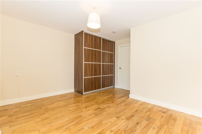 1 Waterside Grove, Malahide,   County Dublin
