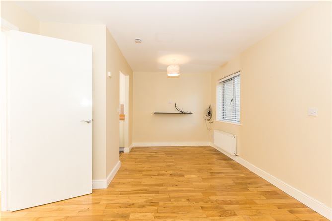 1 Waterside Grove, Malahide,   County Dublin
