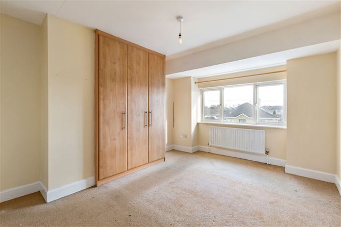 9 The Drive, Meadowvale, Arklow, Co. Wicklow