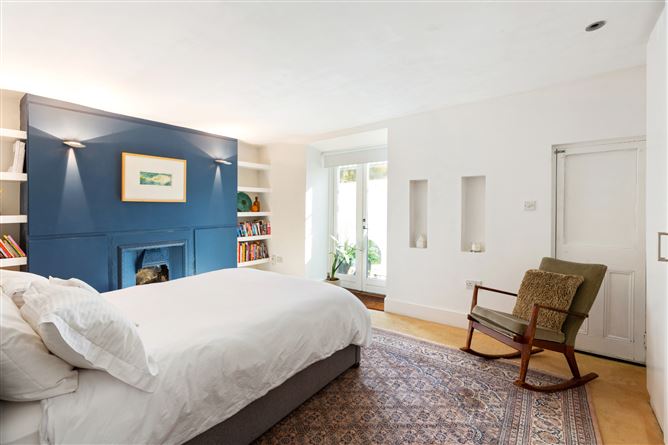 4 Phoenix Terrace, Rock Road, Blackrock, Co. Dublin