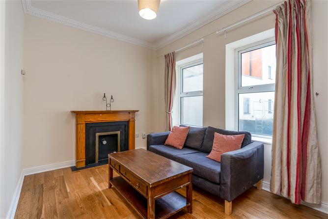 Apt. 9, Wicklow Court, 38-40, South Great George's Street, Dublin 2