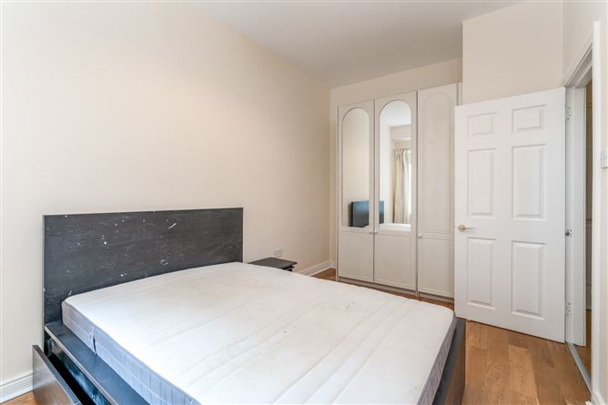 Apt. 9, Wicklow Court, 38-40, South Great George's Street, Dublin 2