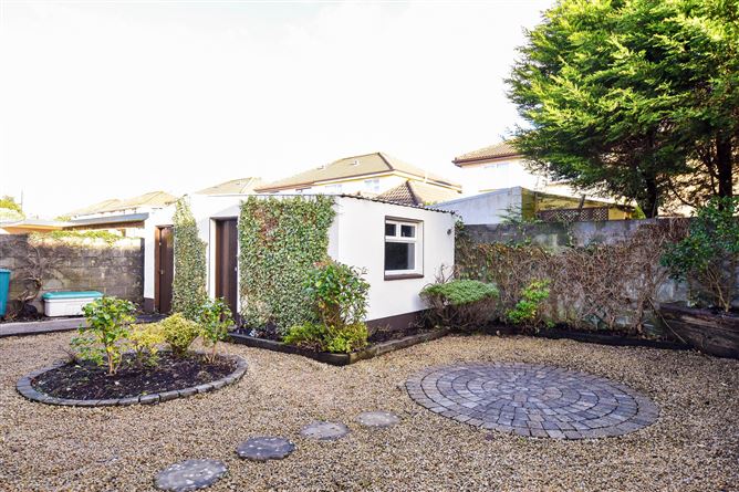 86 Knocknacarra Park, Knocknacarra, Galway