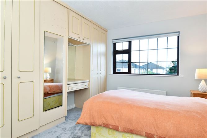 86 Knocknacarra Park, Knocknacarra, Galway