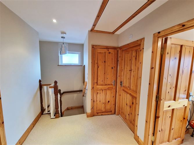 34 The Hawthorns, Limerick Road, Ennis, Co. Clare