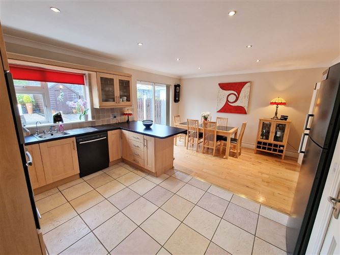 34 The Hawthorns, Limerick Road, Ennis, Co. Clare