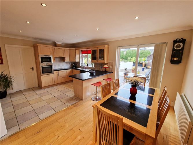 34 The Hawthorns, Limerick Road, Ennis, Co. Clare