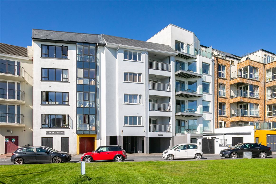 4 Maritiomo, Quincentennial Drive, Salthill, Galway