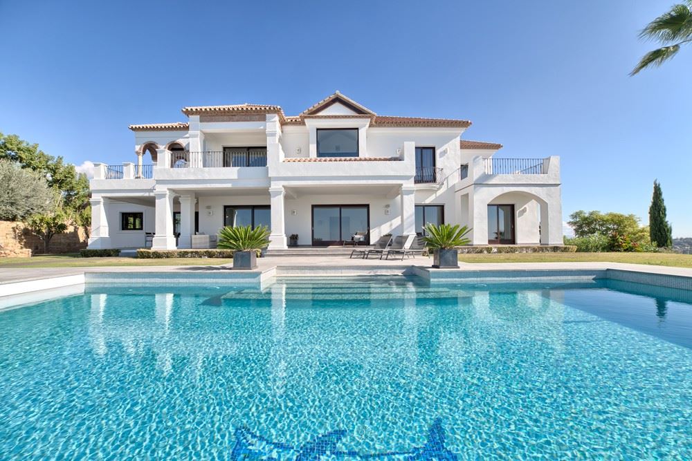 {name:Malaga, codeiso:MA}, Benahavis, Spain - 740-00415P
