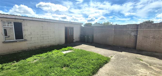 Photo 13 of 16 — 13 Belcamp Grove , Coolock, Dublin 17