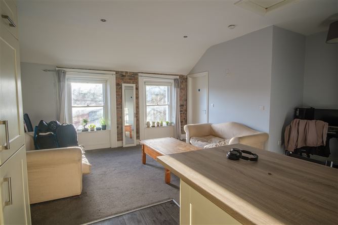 30 Main Street, Chapelizod, Dublin 20