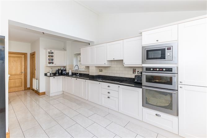 28 Castlemoyne, Balgriffin, Dublin 13
