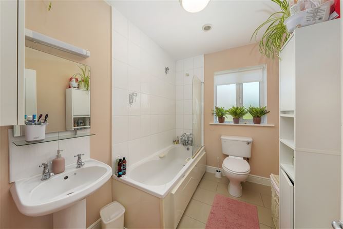 8 Allendale View, Clonsilla, Dublin 15