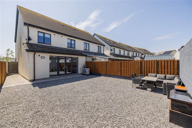 23 Knightsgate Crescent, Rush, Co. Dublin