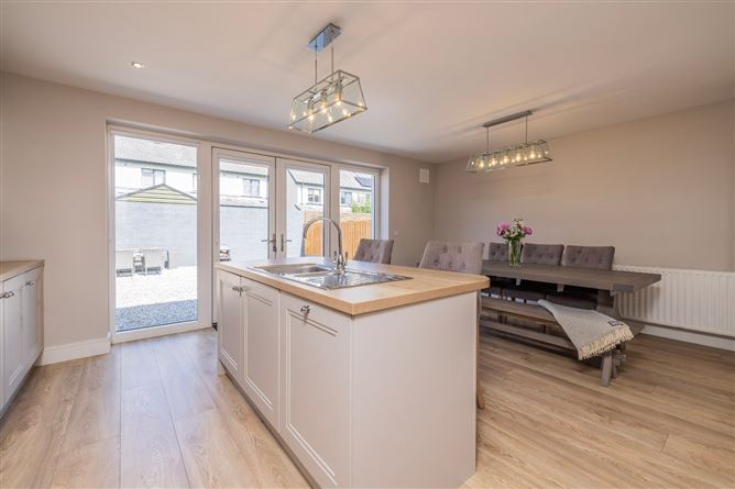 23 Knightsgate Crescent, Rush, Co. Dublin