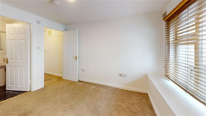 27 Waterlane, Bohermore, Galway City