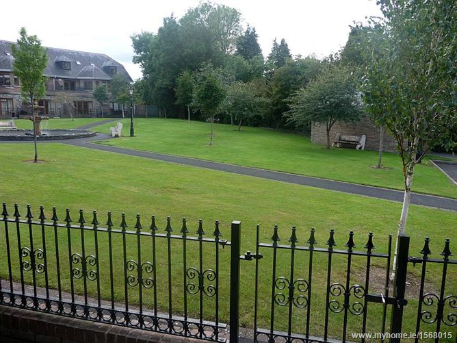 Photo 1 of 10 — 1 Woods End, Old River Road, Castleknock, Dublin 15