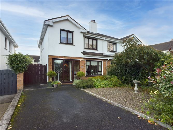 Main image for 19 Glenvale Court, Clybaun Road, Knocknacarra, Galway