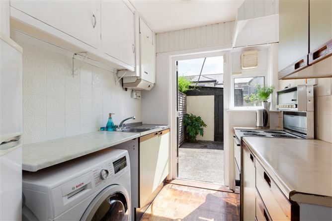 14 St. Ita's Road, Botanic Avenue, Glasnevin, Dublin 9